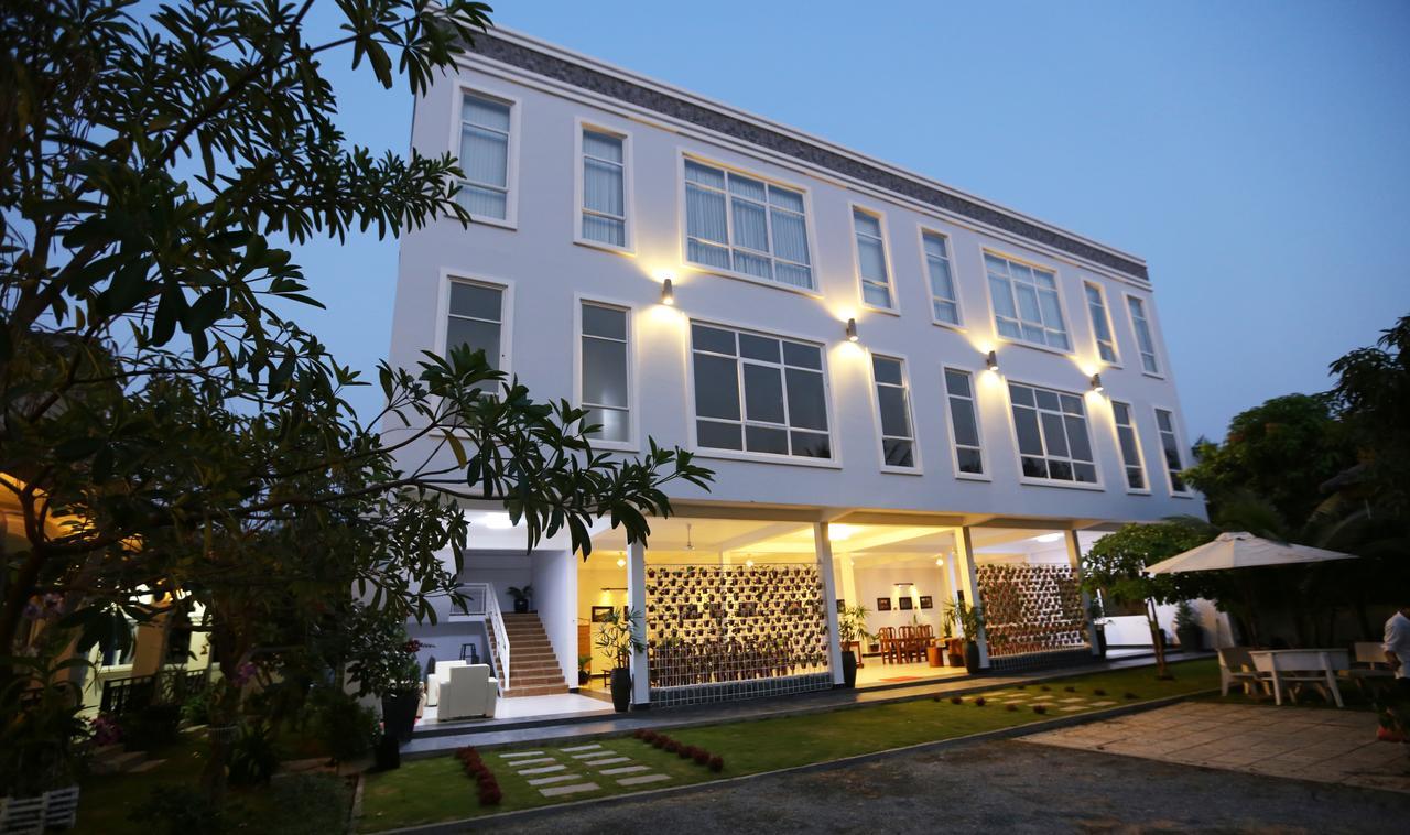 Alice Villa Hotel Takeo Buitenkant foto