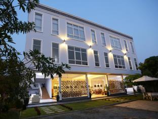 Alice Villa Hotel Takeo Buitenkant foto